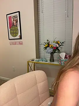 mooviebaby online show from April 24, 1:07 am