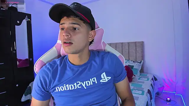 Adrian Prime  online show from March 20, 7:48 pm