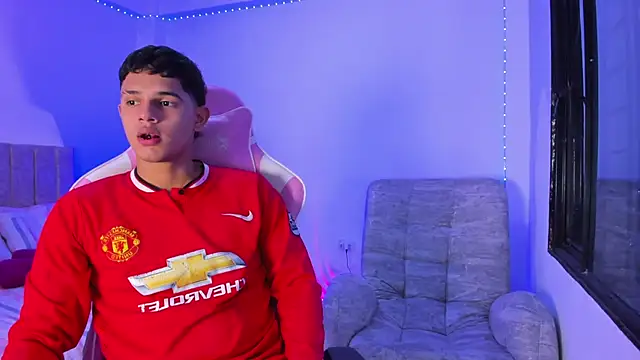 Adrian Prime  online show from April 13, 6:56 pm