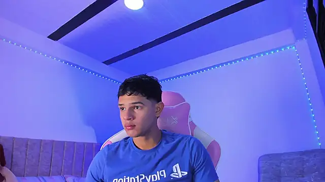 Adrian Prime  online show from April 12, 6:55 pm