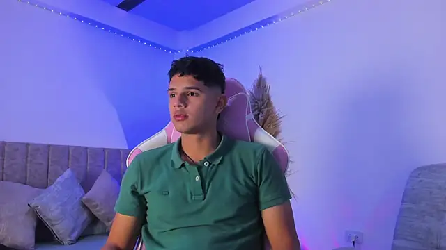 Adrian Prime  online show from May 23, 1:15 am