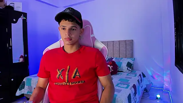 Adrian Prime  online show from March 19, 6:52 pm