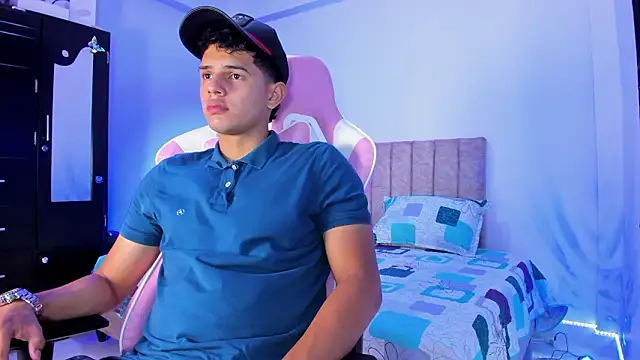 Adrian Prime  online show from March 6, 6:58 pm