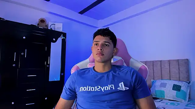 Adrian Prime  online show from March 7, 6:35 pm