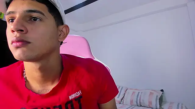 Snapshot of Adrian_Prime_ chatting on February 19, 7:00 pm Adrian Prime online show from February 19, 7:00 pm