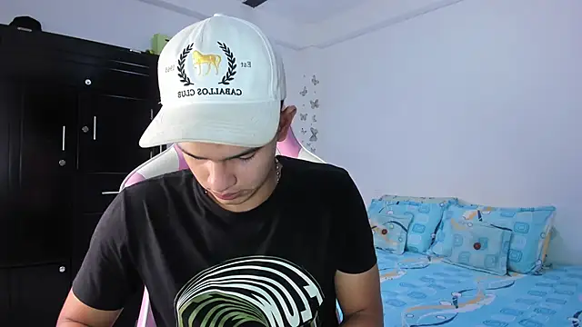 Snapshot of Adrian_Prime_ chatting on February 20, 6:54 pm Adrian Prime online show from February 20, 6:54 pm