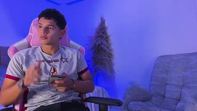 Adrian Prime  online show from May 6, 6:56 pm