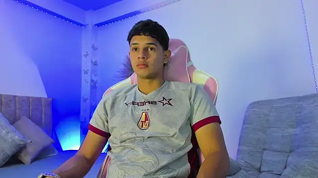 Adrian Prime  online show from May 20, 6:38 pm