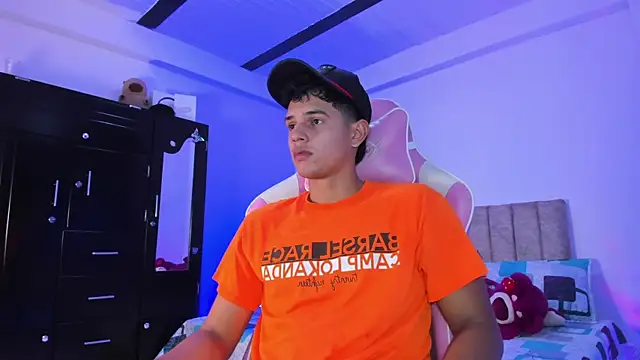 Adrian Prime  online show from March 25, 6:51 pm