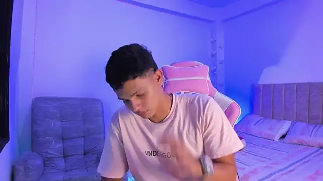 Adrian Prime  online show from April 15, 6:45 pm