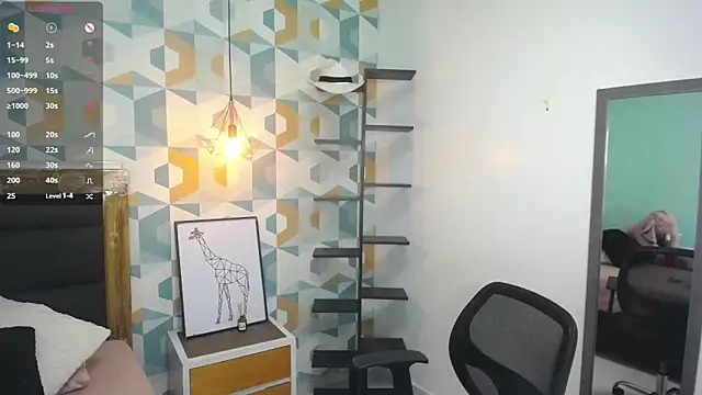 alixablake online show from March 11, 7:19 pm