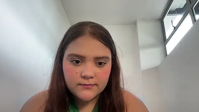 Snapshot of ImNovaSkye chatting on February 18, 3:52 pm ImNovaSkye online show from February 18, 3:52 pm