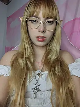 isaneptuneuwu online show from March 22, 2:37 am