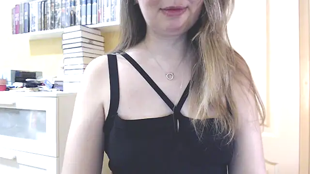 Snapshot of Tasiya chatting on February 23, 8:09 pm Tasiya online show from February 23, 8:09 pm