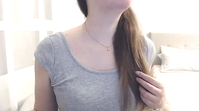 Snapshot of Tasiya chatting on May 2, 9:31 pm Tasiya online show from May 2, 9:31 pm