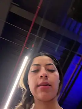  as una77 online show from February 14, 3:56 pm