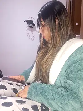  as una77 online show from March 25, 4:56 am