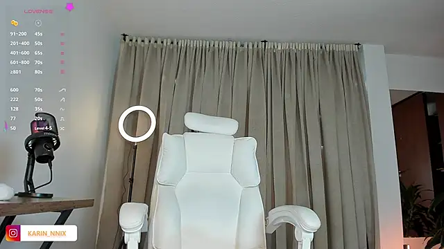 karinnixx online show from March 7, 7:52 pm