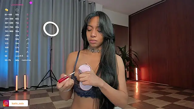 karinnixx online show from May 23, 7:13 pm