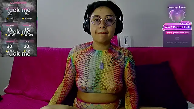 Juliexxxxtasy online show from February 10, 9:08 am