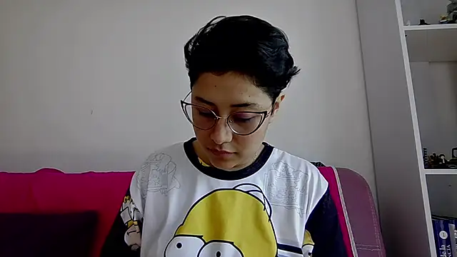 Juliexxxxtasy online show from February 11, 1:33 pm