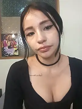 Chloe Miller 2 online show from May 19, 2:29 am