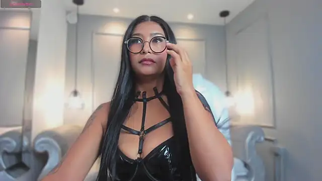 MiaSmit  online show from February 10, 3:05 am