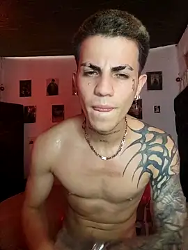 paul-mendezx online show from April 18, 7:58 pm