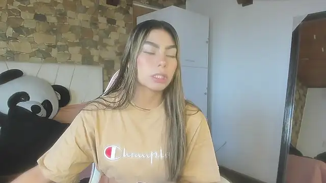 khaimi  online show from April 15, 7:40 pm