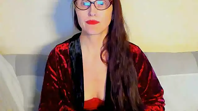 beddable woman online show from May 30, 6:24 pm