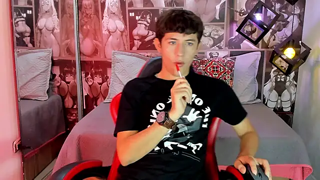 Snapshot of Christian_Foxx chatting on February 23, 6:41 pm Christian Foxx online show from February 23, 6:41 pm