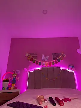 SofiaSiren online show from April 4, 2:07 am