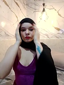 Snapshot of _Nadiiaa chatting on February 4, 1:28 pm Nadiiaa online show from February 4, 1:28 pm