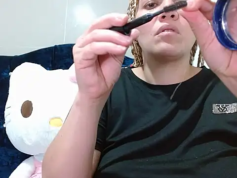 sendy VeryDirty online show from February 15, 7:02 pm