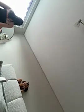 BabyKathy online show from February 12, 5:45 pm