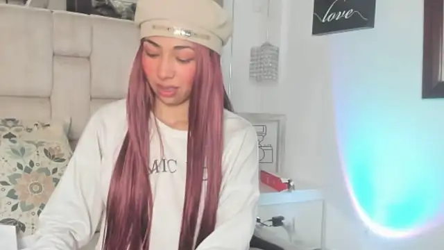 Eva cute7 online show from March 28, 2:18 pm