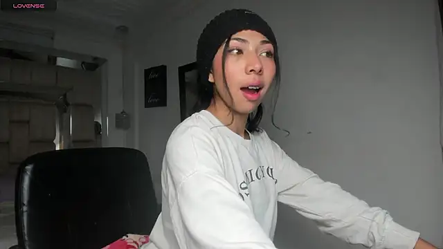 Eva cute7 online show from March 11, 10:31 am