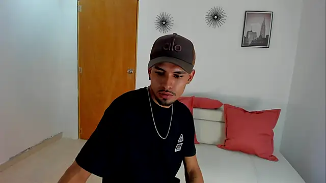 Snapshot of neyder_sanz chatting on February 5, 3:02 am neyder sanz online show from February 5, 3:02 am