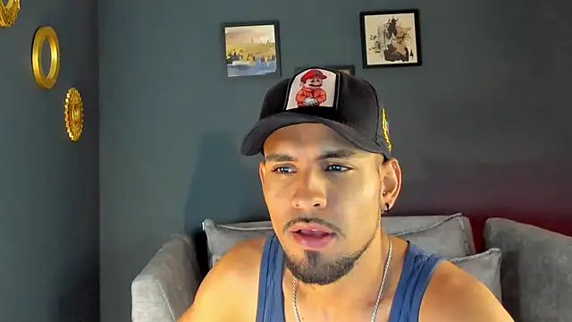 Snapshot of neyder_sanz chatting on February 23, 12:39 pm neyder sanz online show from February 23, 12:39 pm