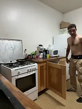 daphne grande online show from February 24, 10:32 pm