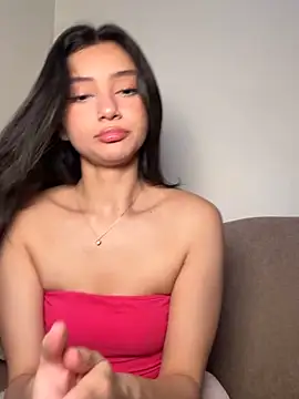 Chinicr18 online show from April 30, 7:32 pm