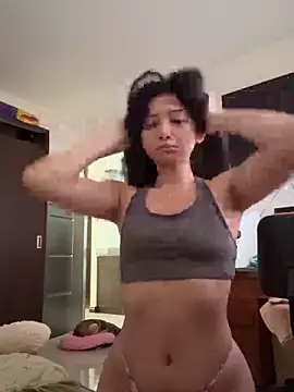 Chinicr18 online show from May 1, 2:22 pm