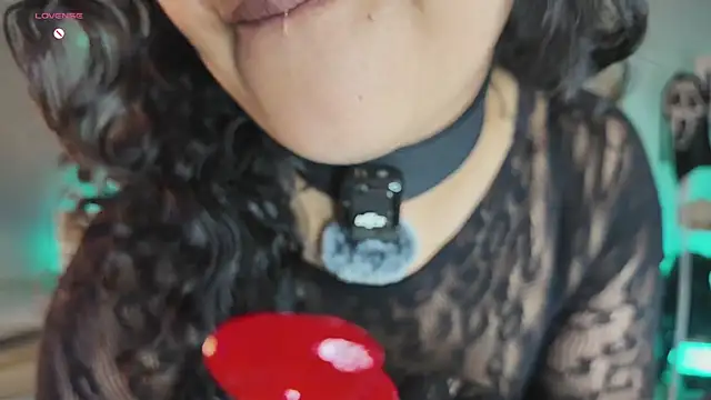 Snapshot of Srtalewis chatting on February 6, 2:46 pm Srtalewis online show from February 6, 2:46 pm