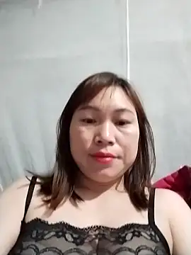 Snapshot of cong1122 chatting on February 4, 7:42 pm cong1122 online show from February 4, 7:42 pm