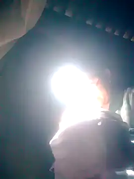 vivi1889 online show from March 23, 1:28 am