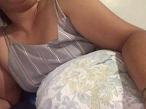 lady candy85 online show from February 4, 7:42 pm