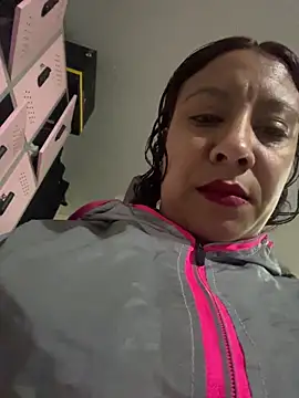 Ximena firee online show from February 25, 11:10 am