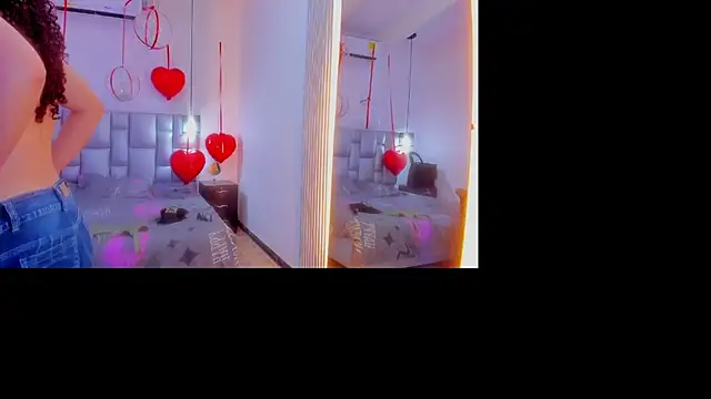 Snapshot of NoaMalak7 chatting on February 14, 7:58 pm NoaMalak7 online show from February 14, 7:58 pm