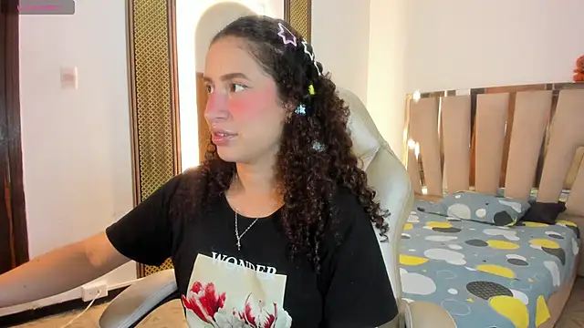 Snapshot of NoaMalak7 chatting on March 2, 8:16 pm NoaMalak7 online show from March 2, 8:16 pm