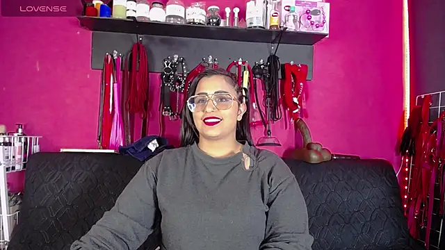 Snapshot of shannon_queen- chatting on May 31, 3:34 am shannon queen- online show from May 31, 3:34 am